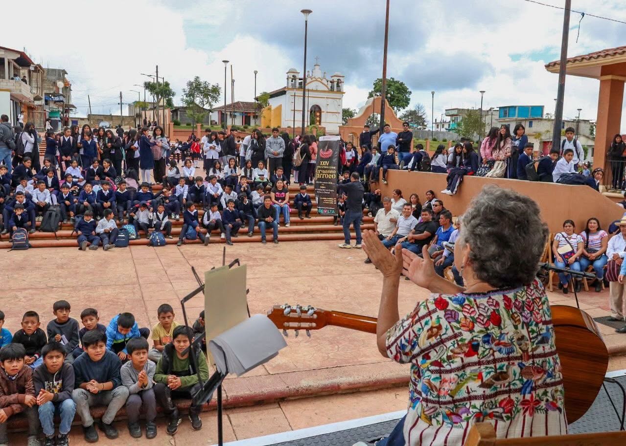 Poesía y lenguas originarias